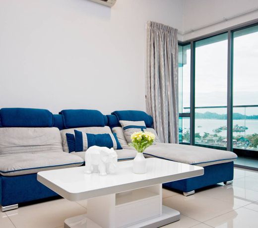 Imago Seaview Modern Suite