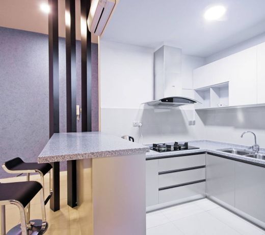 Imago Seaview Modern Suite