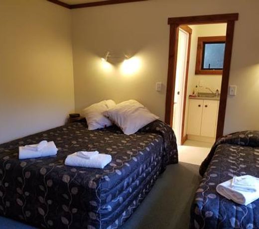 Punakaiki Rocks Hotel & Garden Bar