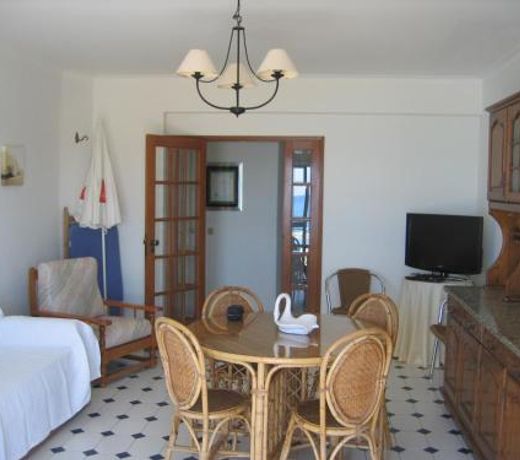 Apartamentos Vau Azul - by Portugalferias
