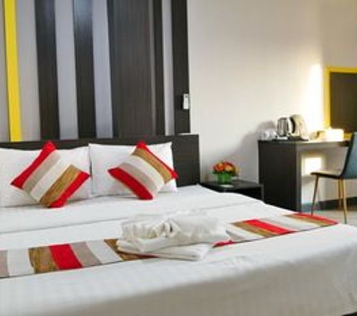 Riski Residence Bangbuathong