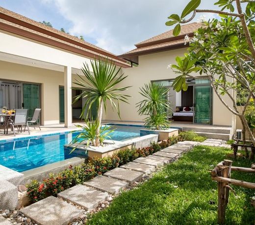 Villa Kepa by Tropiclook