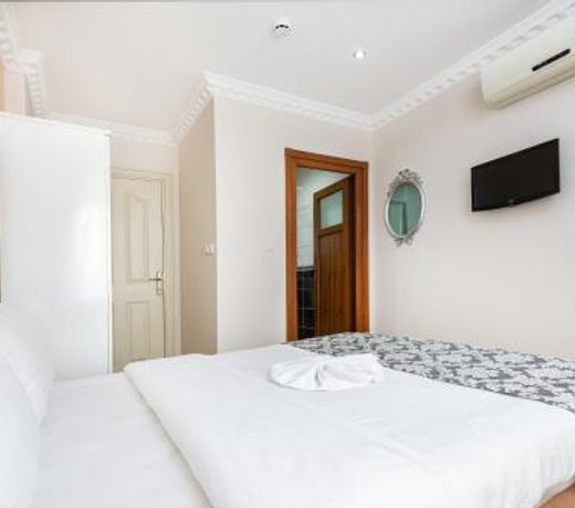 Nar Hotel
