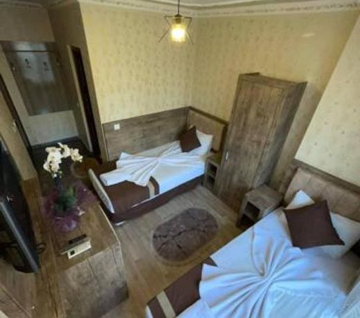 Özgür Hotel
