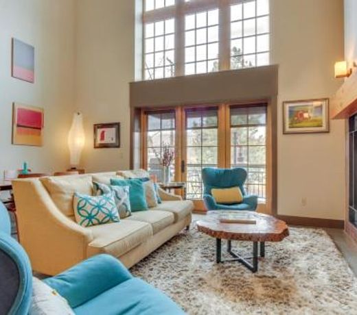 Amazing Luxury Downtown Old Mill Home