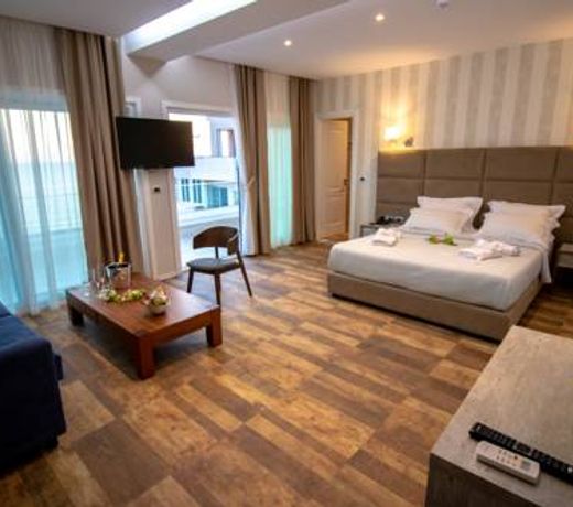 Blue Marine Hotel