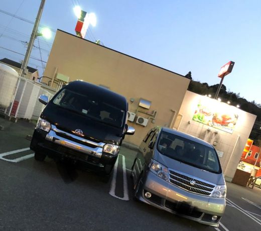 Chiba service flat,beautiful ,station pick up