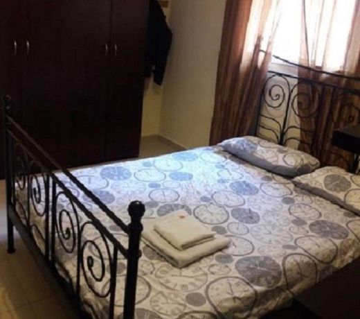 Apartment on Uziel 25