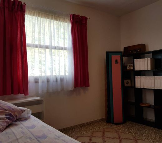 Casa Ana con balcÃ³n