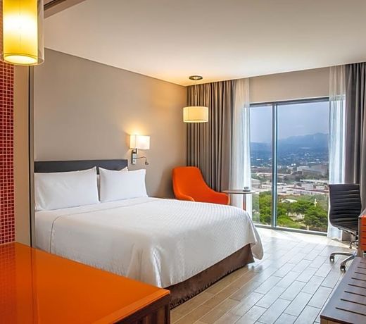 Fiesta Inn Tuxtla Fashion Mall