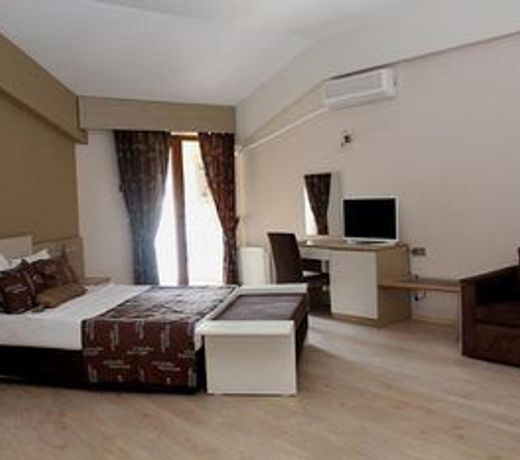 Gaia Beach Hotel