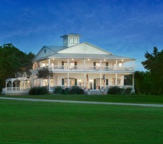 Rose Hill Retreat AAA Four Diamond Inn