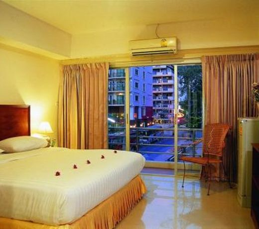 Rajadhani Hotel Pattaya