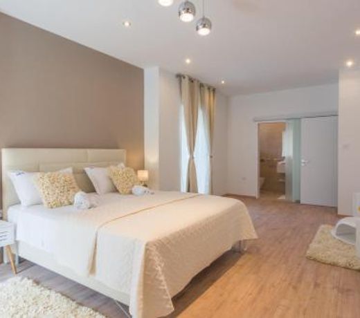 Rooms Sea & Sun with private parking - AE1111