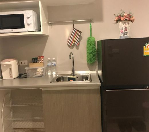 Casa Condo MRT@Sam Yaek BangYai