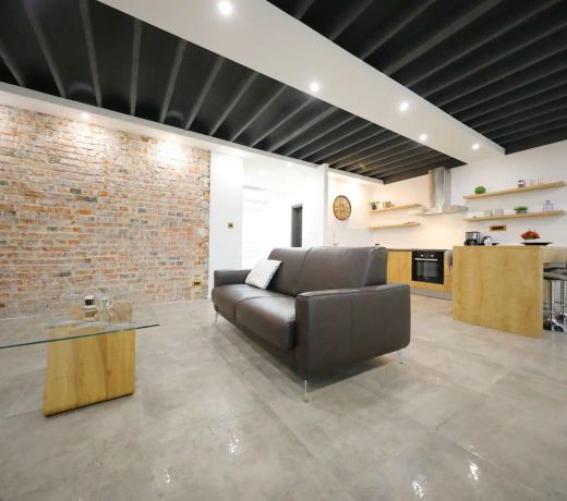 Harbour Apartment sea view