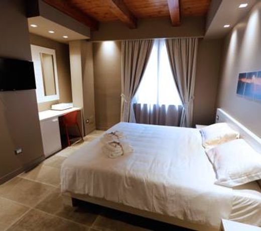 Il Casato Deluxe Rooms