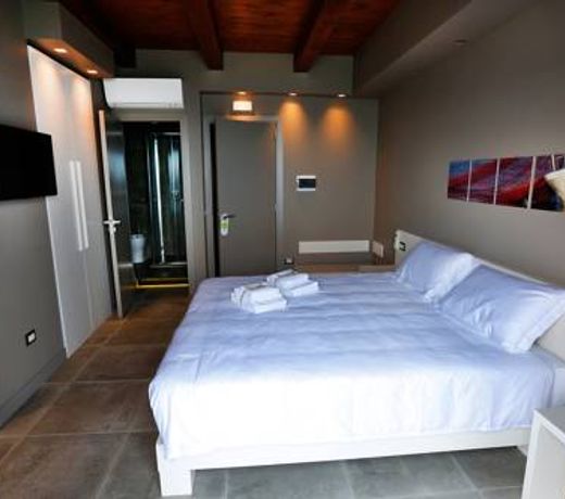 Il Casato Deluxe Rooms