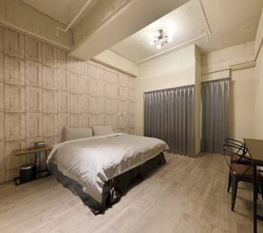 Saint Hostel