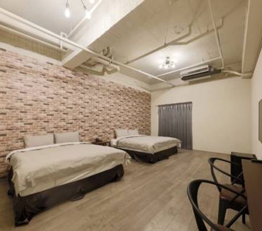 Saint Hostel