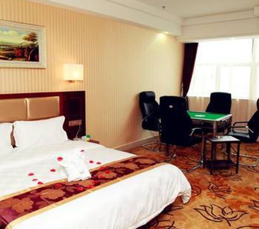 Gold Silver Dragon Hotel
