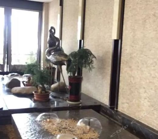 Huangting Guoji Hotel