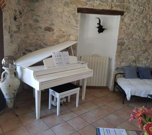 La bastide MaÃ«