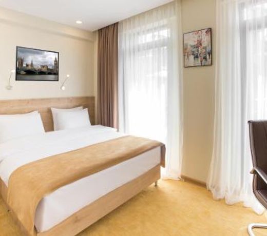 Bridge Boutique Hotel