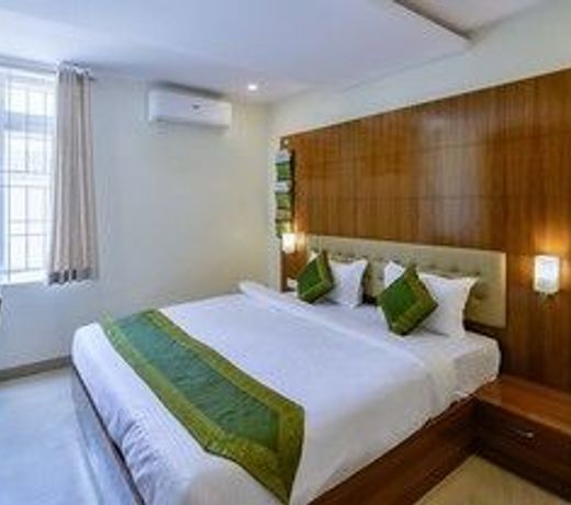 Collection O 30015 Kanaka Grand Hebbal