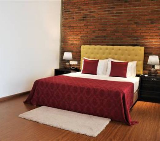 Daffodils Beach Negombo