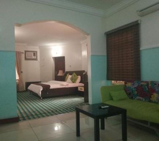 Paris Choice Hotels and Resort (Wuse)