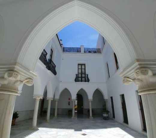DÃºplex centro, climatizado, garaje, piscina, WIFI