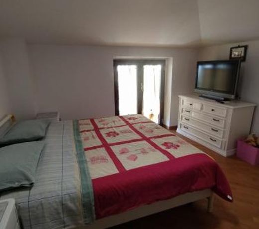 Appartamento in villa stile rustico