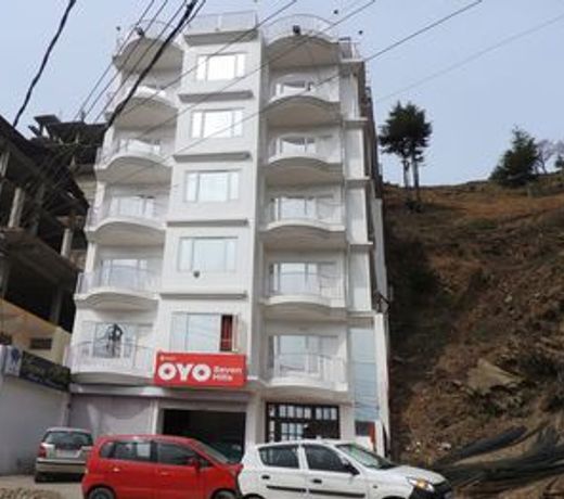 OYO 8421 Flagship Hotel Seven Hills