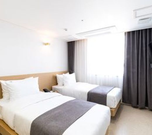 Yeongjongdo Legend Hotel