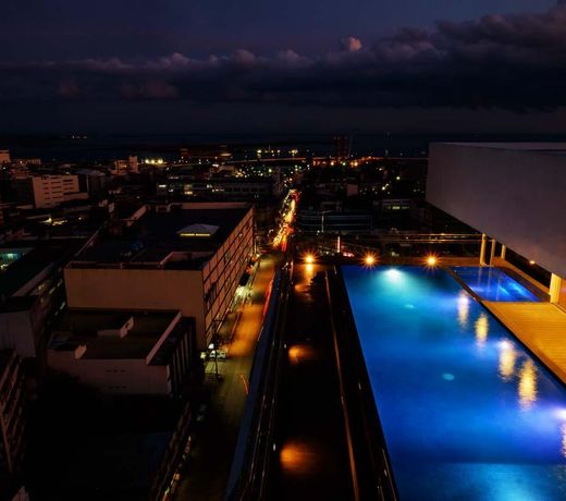 One Central Hotel