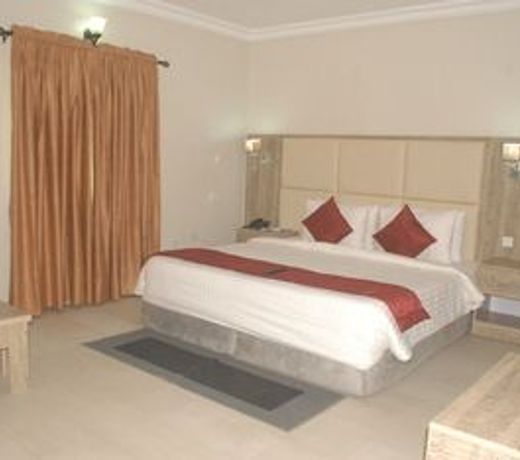 De Dreams Hotel & Suite