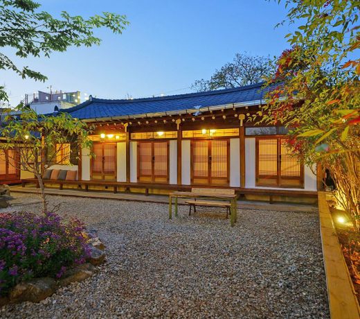 Jeonju Hanok Mippeum