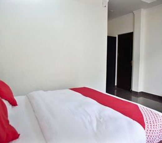 OYO 10629 Hotel Bhagsu View