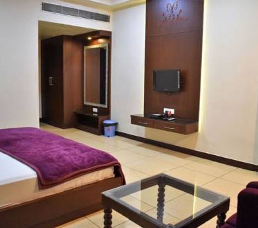 Hotel Ashish Continental