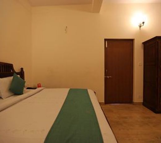 OYO 6549 Hotel Gorbandh