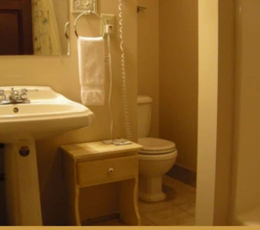 Hargrave House B & B