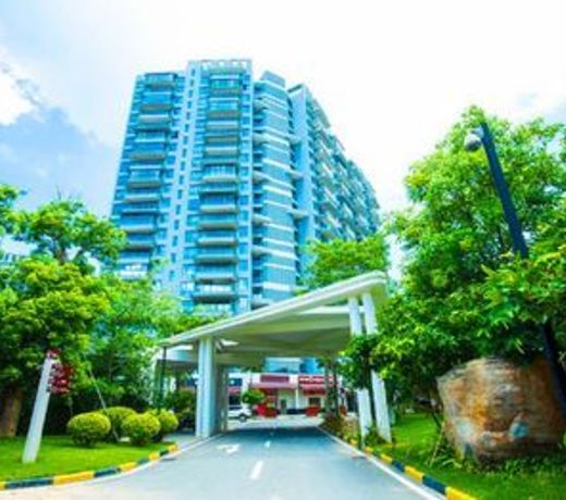 Sanya Linglong Lulushun Hotel