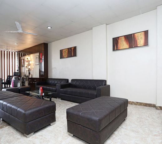 OYO 10967 Dhola Maru Resort