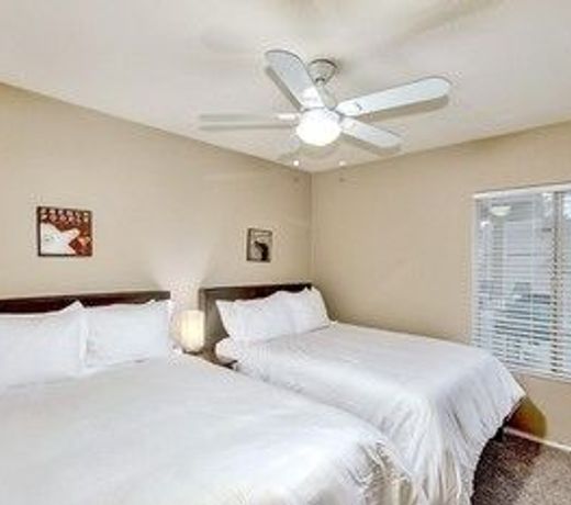 SLS Altadena Estate with FREE Heated Pool, Spa, Pool Table & More.