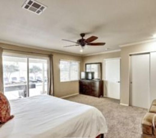 SLS Altadena Estate with FREE Heated Pool, Spa, Pool Table & More.