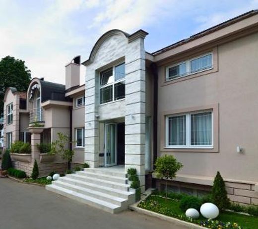 Garni Hotel D10