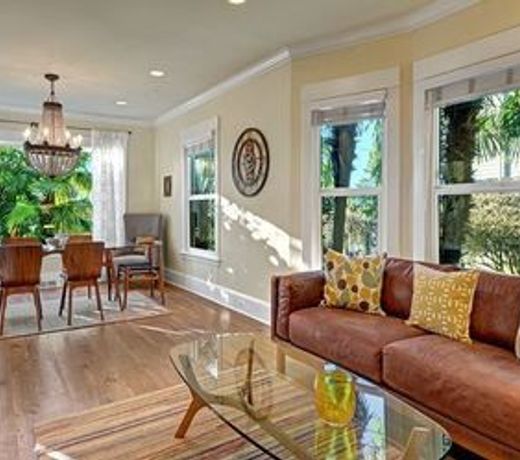Fremont Oasis - Two Bedroom Home with Fireplace