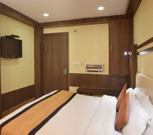 OYO 11470 Hotel Bridge View
