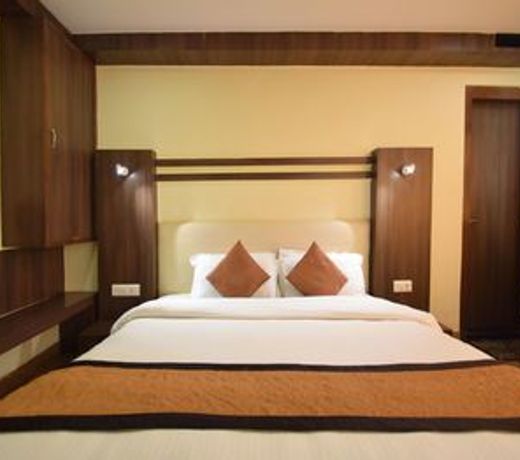 OYO 11470 Hotel Bridge View